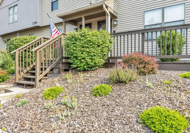 Photo 2 of Condo for sale at 1384 Twin Pines Trl #E, Newark, OH 43055 | MLS# 226026571 | Listing updated on 2026-09-13