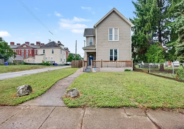 Photo 2 of Single family home for sale at 265 E Innis Ave, Columbus, OH 43207 | MLS# 226027661 | Listing updated on 2026-08-30
