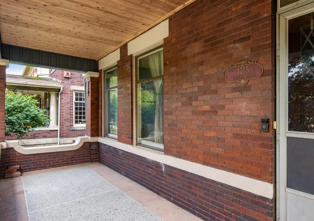 Photo 3 of Single family home for sale at 1735 Franklin Park S, Columbus, OH 43205 | MLS# 226027280 | Listing updated on 2026-09-15