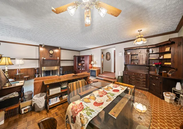 4th image of 1879 Dunbar Dr, Columbus, OH 43224 | MLS# 226030194