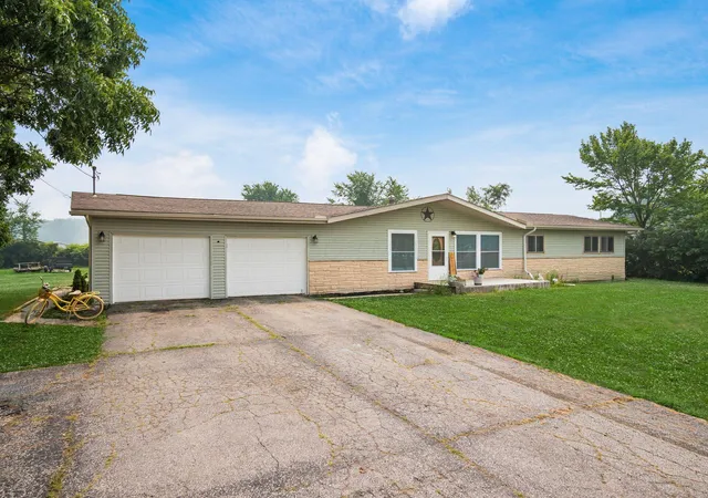 2nd image of 3186 Smeltzer Rd, Marion, OH 43302 | MLS# 226027041