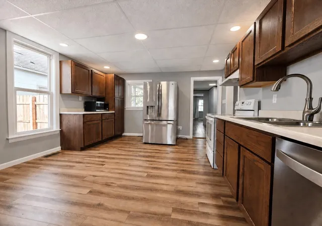 4th image of 106 Snyder St, Springfield, OH 45504 | MLS# 226027851