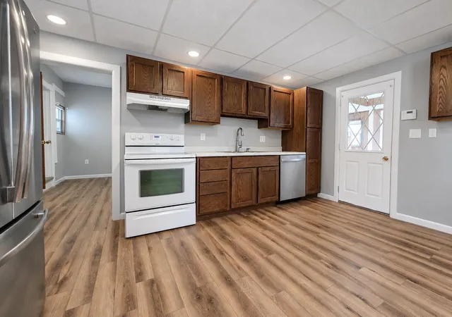 5th image of 106 Snyder St, Springfield, OH 45504 | MLS# 226027851