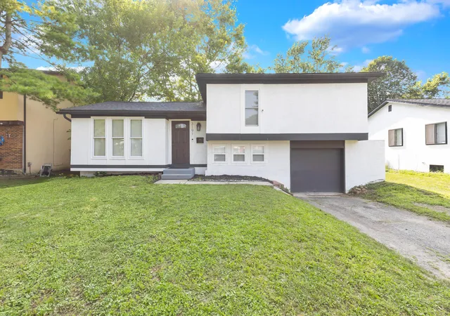 Photo 3 of Single family home for sale at 3191 Portman Rd, Columbus, OH 43232 | MLS# 226027173 | Listing updated on 2026-08-21