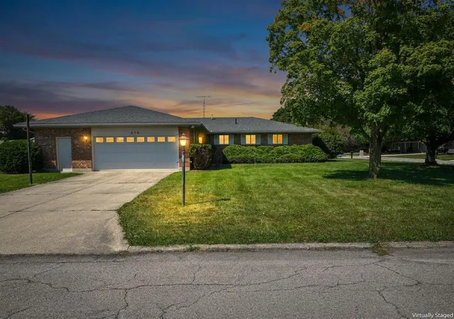 3rd image of 670 Edgefield Dr, Marion, OH 43302 | MLS# 226029367