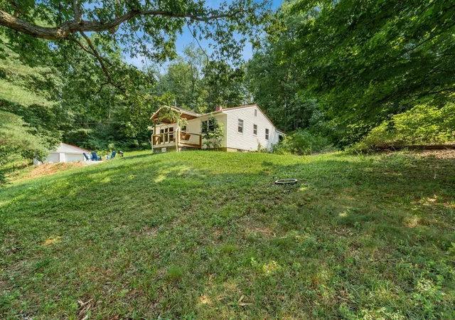 2nd image of 1530 Tarkiln Rd Se, Lancaster, OH 43130 | MLS# 226026607