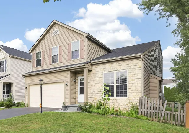 3rd image of 1180 Willow Oak Dr, Blacklick, OH 43004 | MLS# 226026629