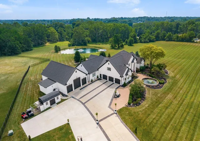 3rd image of 12100 Toll Gate Ct Nw, Pickerington, OH 43147 | MLS# 226026889