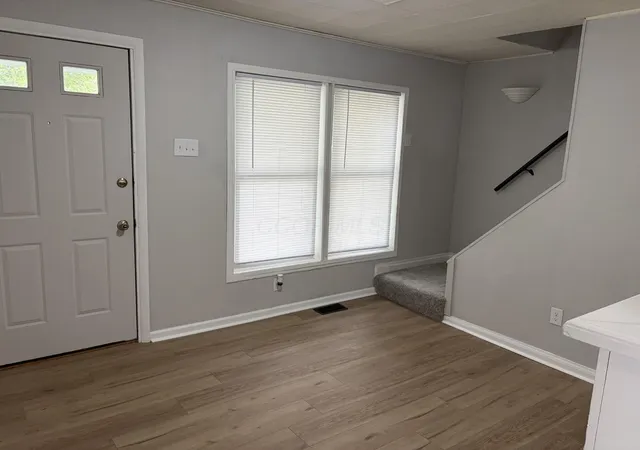 Photo 3 of Single family home for sale at 997 Leona Ave, Columbus, OH 43201 | MLS# 226026759 | Listing updated on 2026-09-13