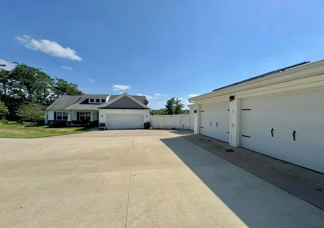 Photo 4 of Single family home for sale at 4436 State Route 345 NE, New Lexington, OH 43764 | MLS# 226026932 | Listing updated on 2026-09-09