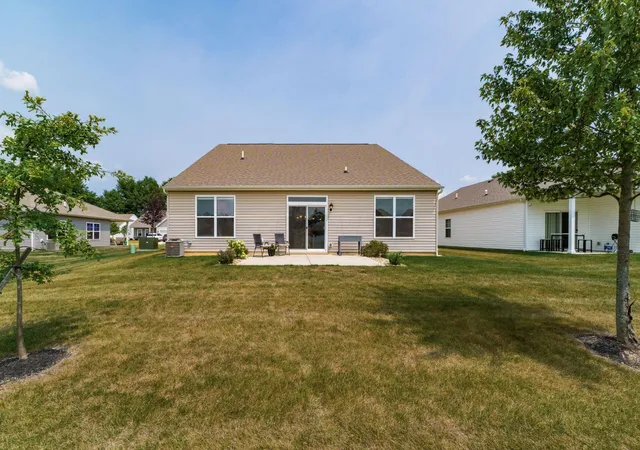 5th image of 252 Woodland Sky Dr, Pataskala, OH 43062 | MLS# 226026893