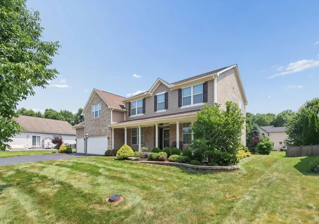 Photo 4 of Single family home for sale at 7965 Danbridge Way, Westerville, OH 43082 | MLS# 226026715 | Listing updated on 2026-09-05