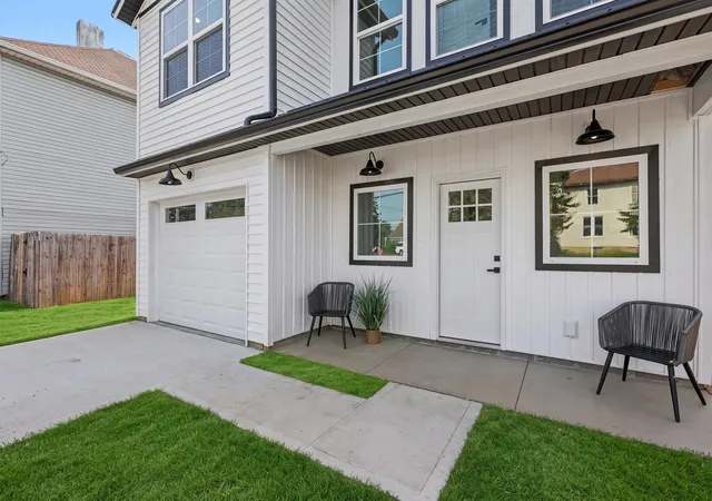 Photo 3 of Single family home for sale at 18 S Williams St, Newark, OH 43055 | MLS# 226026763 | Listing updated on 2026-09-27