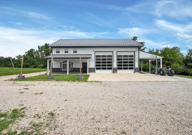 3rd image of 1418 Hayes Rd, Granville, OH 43023 | MLS# 226027069