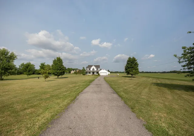 4th image of 1472 Alton Rd, Galloway, OH 43119 | MLS# 226026808