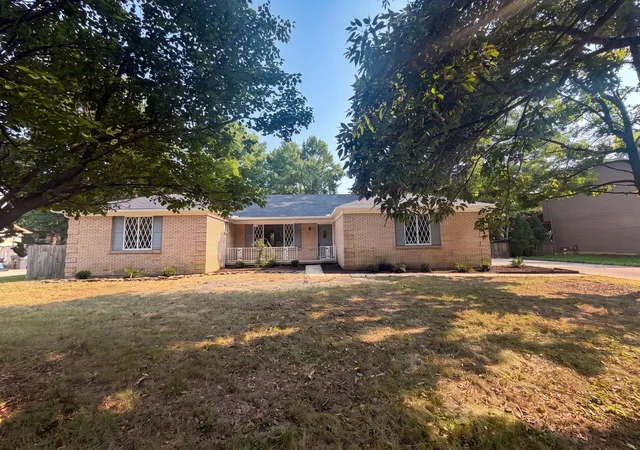 1st image of 5129 Etna Rd, Columbus, OH 43213 | MLS# 226026775