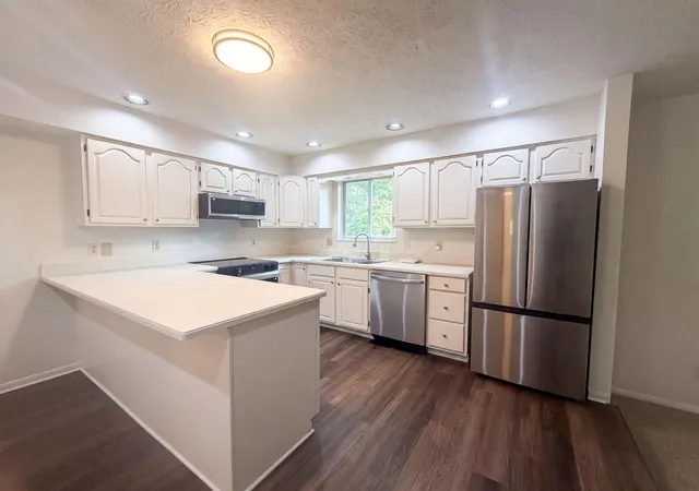 2nd image of 5129 Etna Rd, Columbus, OH 43213 | MLS# 226026775