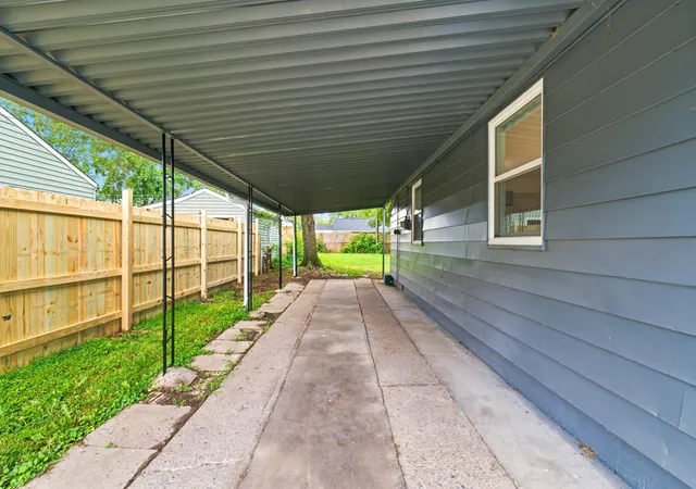 Photo 4 of Single family home for sale at 4495 Grimsby Rd, Columbus, OH 43227 | MLS# 226026809 | Listing updated on 2026-09-16
