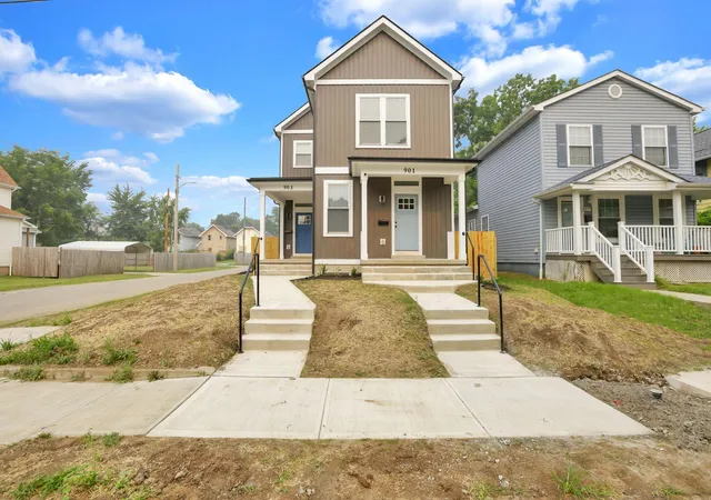 2nd image of 901 Miller Ave, Columbus, OH 43206 | MLS# 226027096