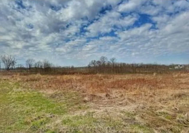 2nd image of 4965 Newark Rd, Mount Vernon, OH 43050 | MLS# 226026831