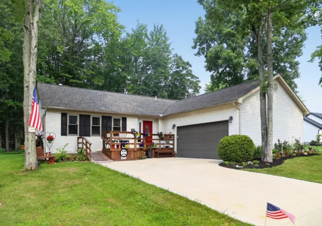 1st image of 703 Daffodil Dr, Howard, OH 43028 | MLS# 226026840