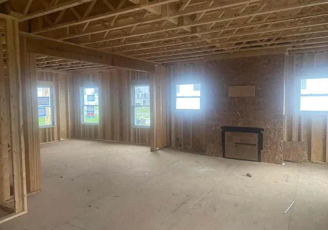 Photo 4 of Single family home for sale at 271 Cavanaugh Dr, Commercial Point, OH 43116 | MLS# 226026949 | Listing updated on 2026-09-01