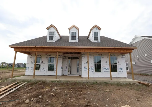 1st image of 4527 Corsican Loop E, Hilliard, OH 43026 | MLS# 226026885