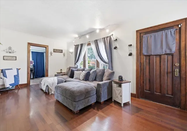 Photo 3 of Single family home for sale at 219 Euclid Ave, Mansfield, OH 44903 | MLS# 226027171 | Listing updated on 2026-08-03