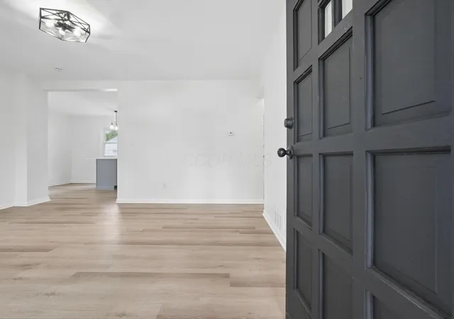 Photo 3 of Single family home for sale at 3466 Maize Rd, Columbus, OH 43224 | MLS# 226026916 | Listing updated on 2026-09-17