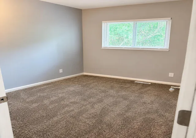 Photo 15 of Single family home for sale at 3049 Durham Dr, Columbus, OH 43207 | MLS# 226026922 | Listing updated on 2026-09-16