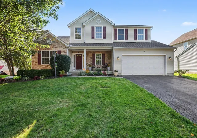 1st image of 350 Linden Cir, Pickerington, OH 43147 | MLS# 226031788