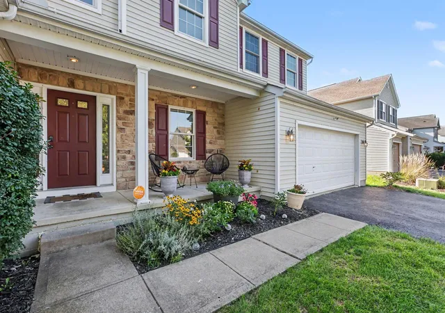 image of 350 Linden Cir, Pickerington, OH 43147 | MLS# 226031788