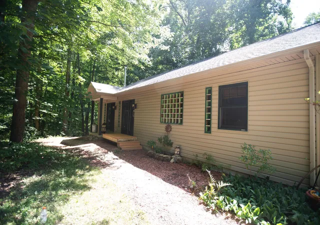 Photo 2 of Single family home for sale at 1379 Sandusky Rd, Albany, OH 45710 | MLS# 226026984 | Listing updated on 2026-07-29