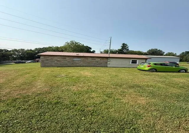 2nd image of 405 N State St, New Lexington, OH 43764 | MLS# 226026990