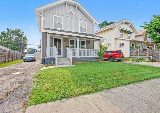 Photo 2 of Single family home for sale at 458 Nashoba Ave, Columbus, OH 43223 | MLS# 226026991 | Listing updated on 2026-07-29