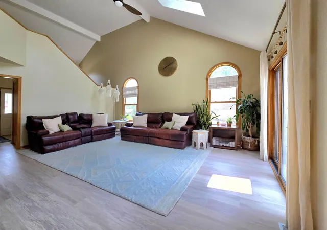 Photo 3 of Single family home for sale at 1 Banbury, Athens, OH 45701 | MLS# 226027009 | Listing updated on 2026-07-29