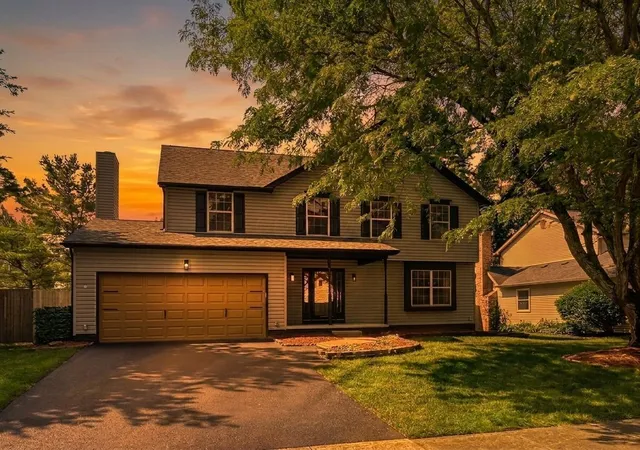 1st image of 583 Mulberry Wy S, Westerville, OH 43082 | MLS# 226027055