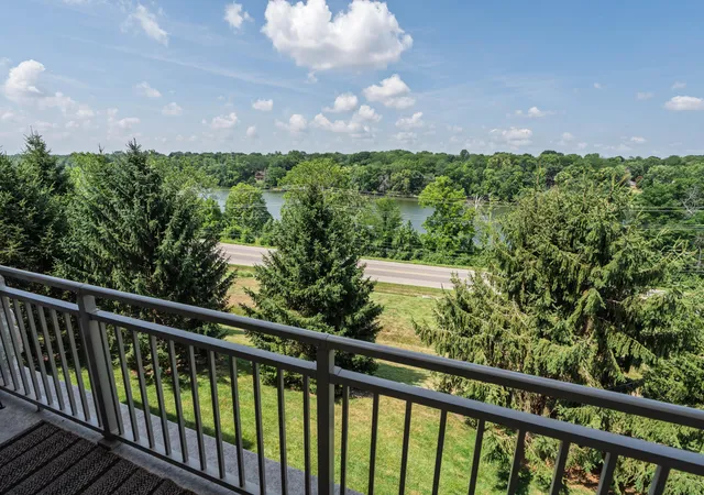 2nd image of 5735 Newbank Cir #203, Dublin, OH 43017 | MLS# 226027068
