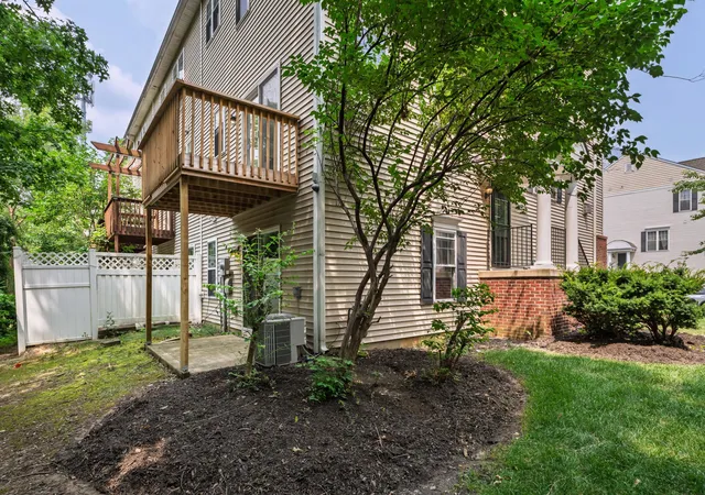 40th image of 2859 Acarie Dr, Columbus, OH 43219 | MLS# 226027034