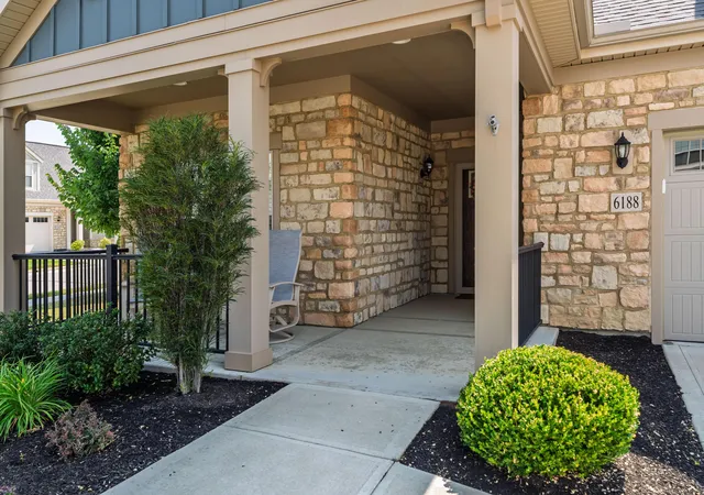 4th image of 6188 Deer Cliff Rd, Dublin, OH 43017 | MLS# 226027037