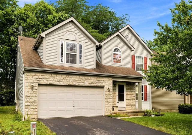 2nd image of 1403 Westbrook Dr, Marysville, OH 43040 | MLS# 226027062