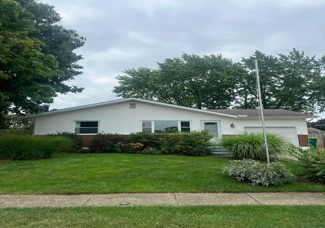 35th image of 585 Hillsdale Dr, West Jefferson, OH 43162 | MLS# 226028253