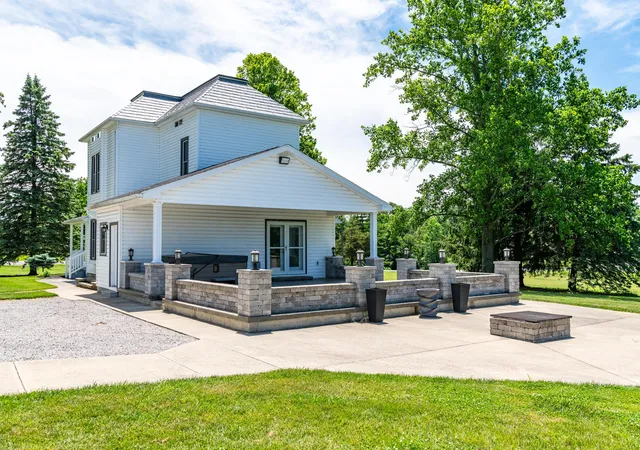 Photo 4 of Single family home for sale at 9804 Urbana Woodstock Pike, Woodstock, OH 43084 | MLS# 226027078 | Listing updated on 2026-09-30