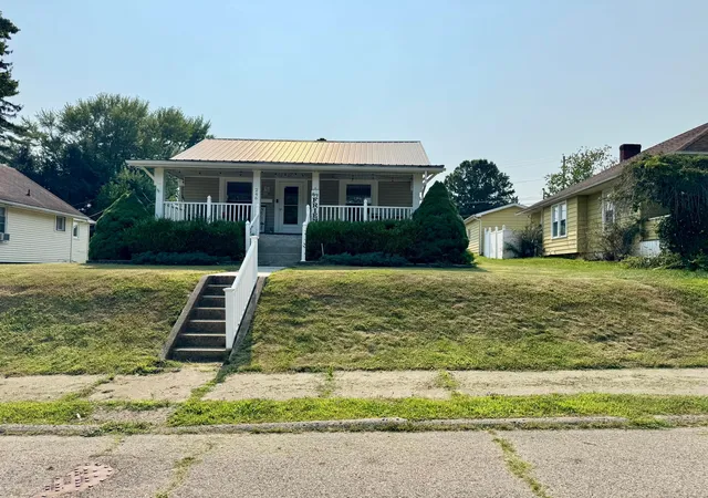 1st image of 246 Highland Dr, New Lexington, OH 43764 | MLS# 226027084