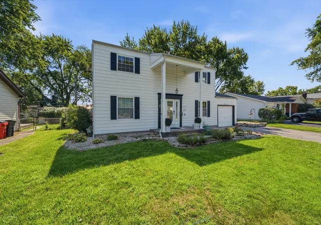 1st image of 3454 Helen Pl, Grove City, OH 43123 | MLS# 226027089