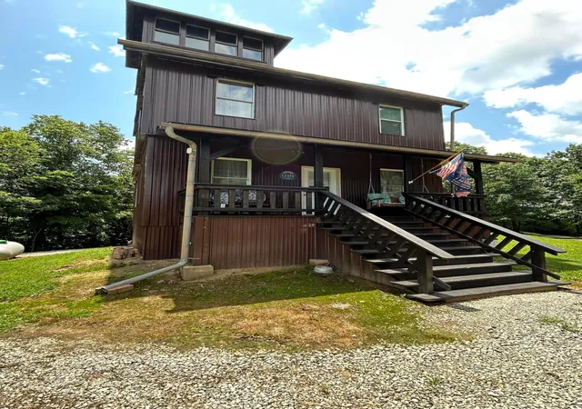 Photo 3 of Single family home for sale at 1481 Shoestring Ridge Rd, Gallipolis, OH 45631 | MLS# 226027100 | Listing updated on 2026-07-29