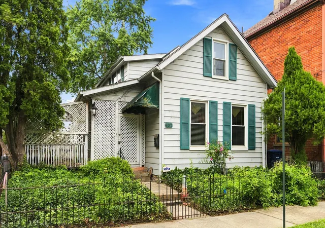 1st image of 657 S 9th St, Columbus, OH 43206 | MLS# 226028254
