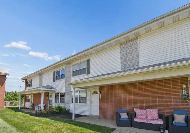 4th image of 129 Buckeye Cir, Columbus, OH 43217 | MLS# 226029469