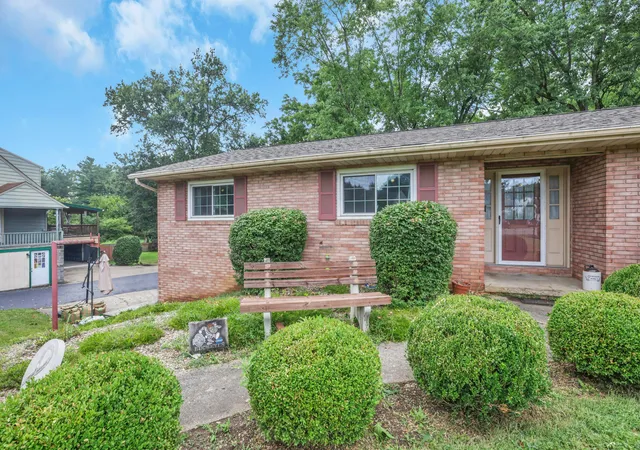 5th image of 723 Pleasantville Rd, Lancaster, OH 43130 | MLS# 226027135