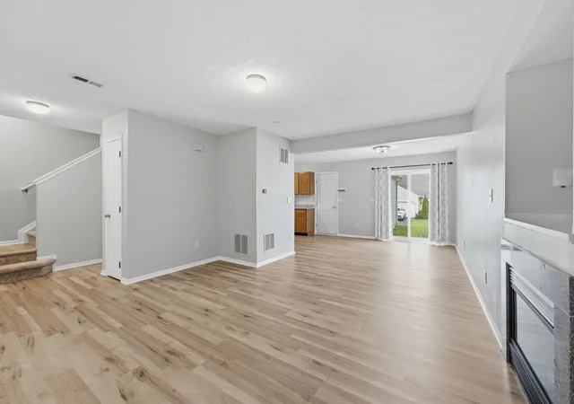 5th image of 1560 Electra St, Columbus, OH 43240 | MLS# 226027747